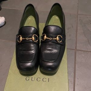 Excellent condition. Like new comes with Box